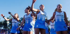 LAS LEONAS SE SUBIERON A LO M�S ALTO DEL PODIO SURAMERICANO